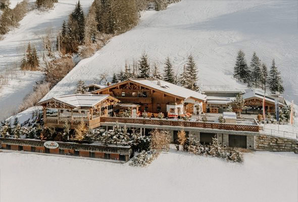 Oberforsthofalm Alpendorf - Festival location Gipfelsessions Festival Alpendorf